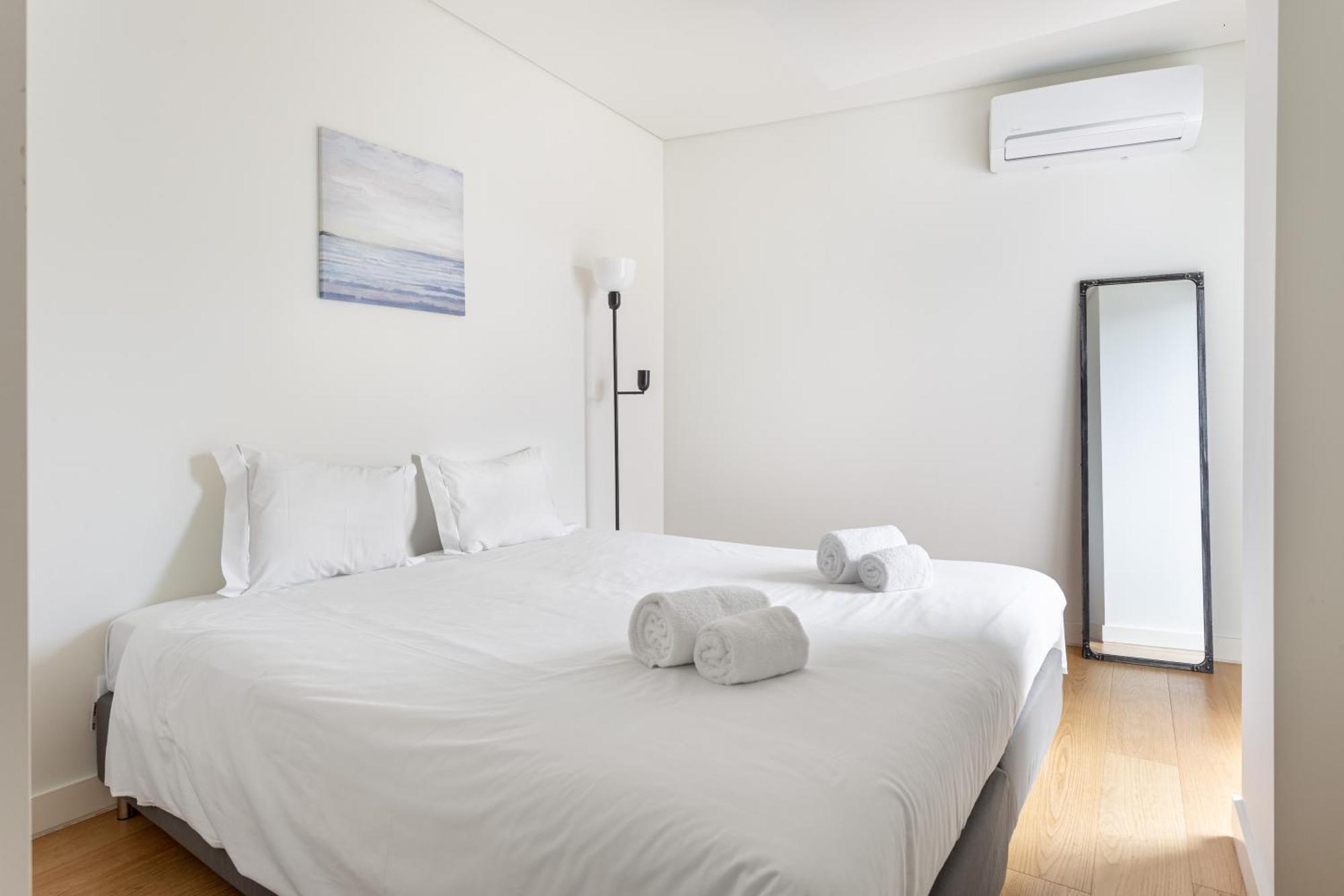 Joivy Chic With Balcony Near Liberdade Avenue Apartment *