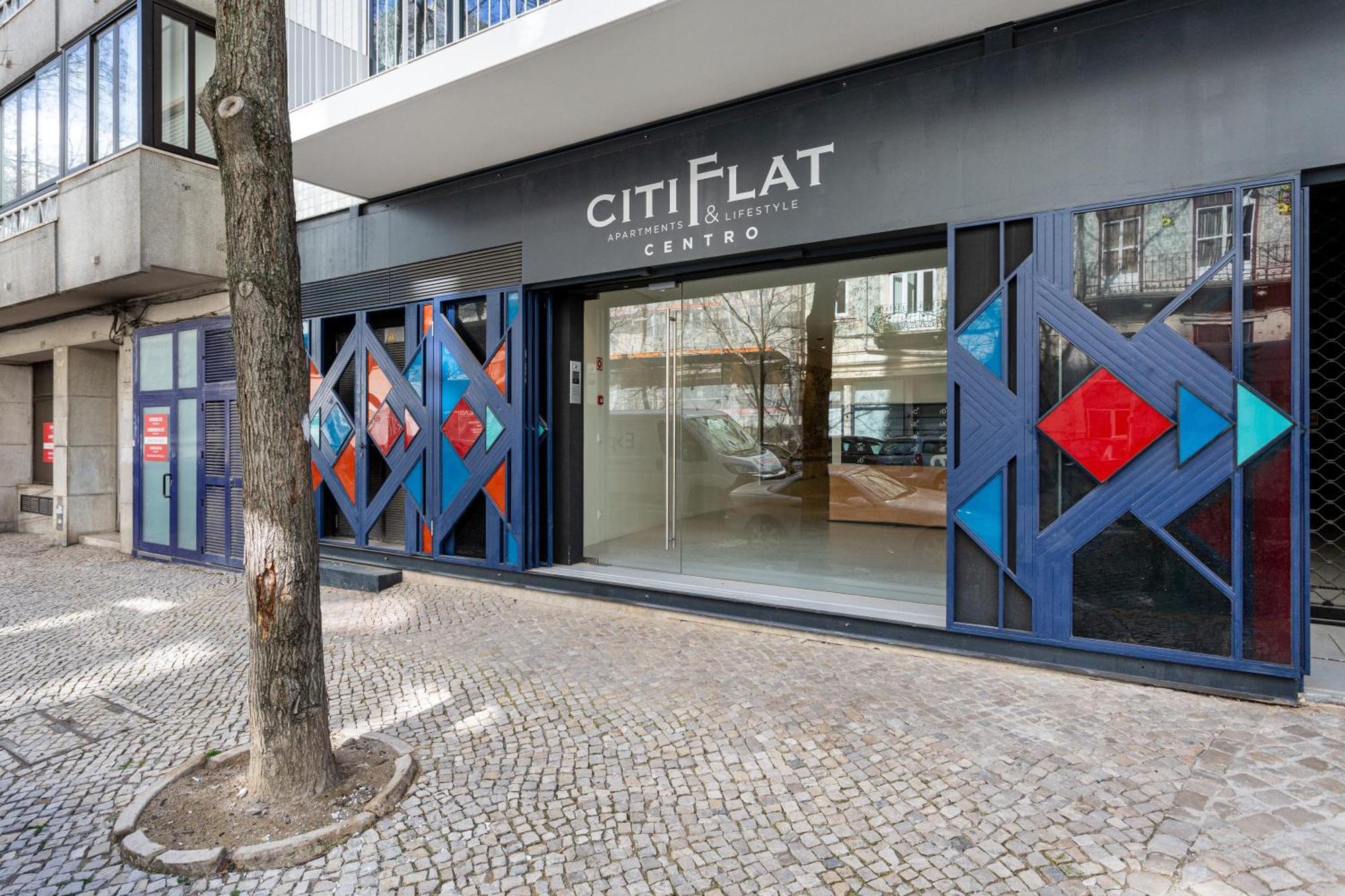 Apartment Joivy Chic With Balcony Near Liberdade Avenue Lisbon